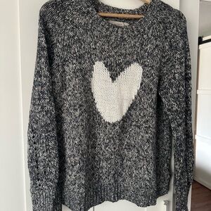 Women's LOFT Gray and White Heart Sweater - Valentines Size Medium